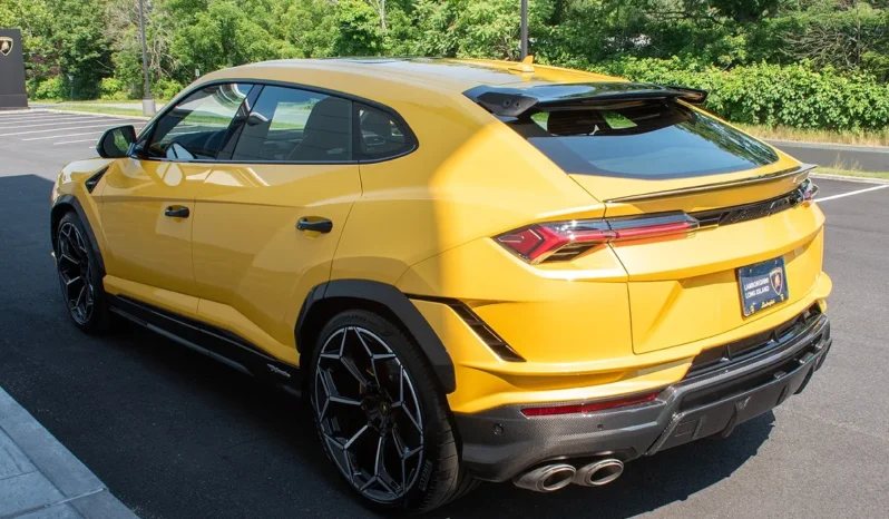 
								2024 Lamborghini Urus full									